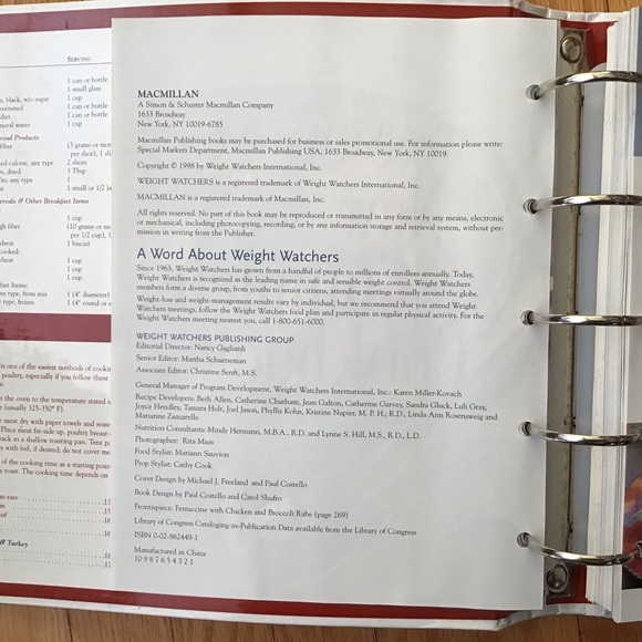 Weight Watchers New Complete Cookbook 5 Ring Binder - Picture 8 of 13